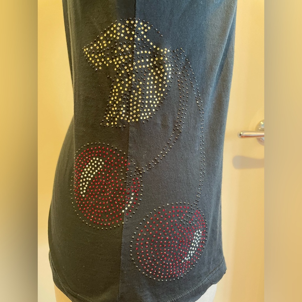 Glamour Campaign by Fred Naggar Black T Shirt w rhinestone cherries Size L
